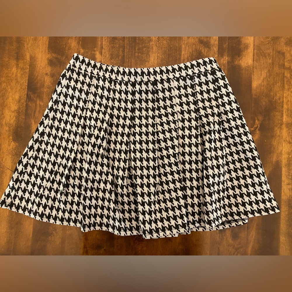 Girls Freshman Black and Grey  Mini Skirt